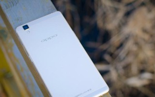 OPPOR7s（探索OPPOR7s在游戏方面的优势和特点）