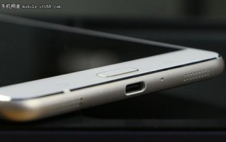 华硕6.8寸手机的革新之路（探索未来手机尺寸的极致体验）