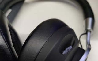 以BS耳机为主题的产品评测（探索BS耳机的音质、舒适性和设计）