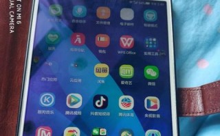华为荣耀大屏手机的震撼体验（华为荣耀大屏手机带给你无与伦比的视听享受）