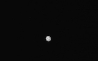 黑洞吞噬太阳，宇宙崩溃的序曲（无尽黑暗的吞噬力量，宇宙秩序面临崩溃！）