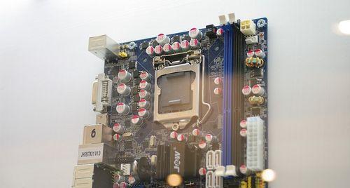 杰微B75ITX主板的优势和特点（一款性能稳定、功能丰富的ITX主板）-第2张图片-星耀数码