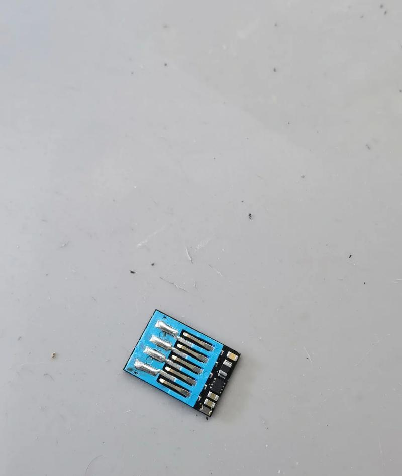 使用U盘修复电脑的终极指南（一步步教你如何利用U盘修复电脑，快速解决常见问题）-第3张图片-星耀数码